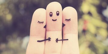 PKS Izinkan Kader yang Mampu secara Ekonomi Berpoligami, Lebih Diutamakan Janda 8 Ilustrasi poligami. (Pixabay)