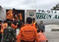 Evakuasi Pesawat Rimbun Air Berjalan Lancar, Tiga Jenazah Awak Dibawa ke RSUD Mimika Papua 7 Evakuasi Pesawat Rimbun Air Berjalan Lancar, Tiga Jenazah Awak Dibawa ke RSUD Mimika Papua