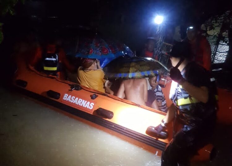 Foto-foto Terkini Banjir di Padang