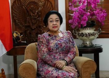 Dirawat di ICU, Sekjen PDIP Bantah Megawati Soekarnoputri Sakit