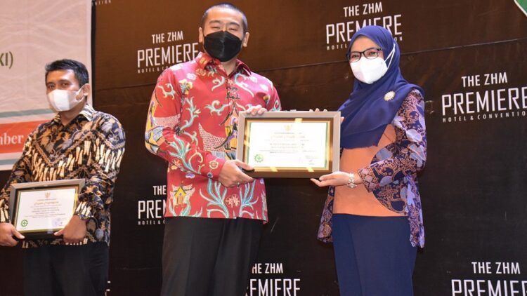 Semen Padang Hospital dapat penghargaan keselamatan kerja dari Kemnaker RI