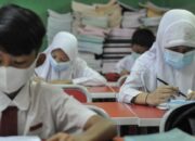 Sekolah Tatap Muka di Padang Tunggu Status PPKM Turun