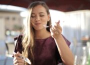 Wajib Tahu! Ini Lima Kondisi yang Disebabkan oleh Salah Makan