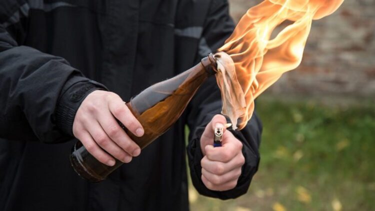 ilustrasi molotov