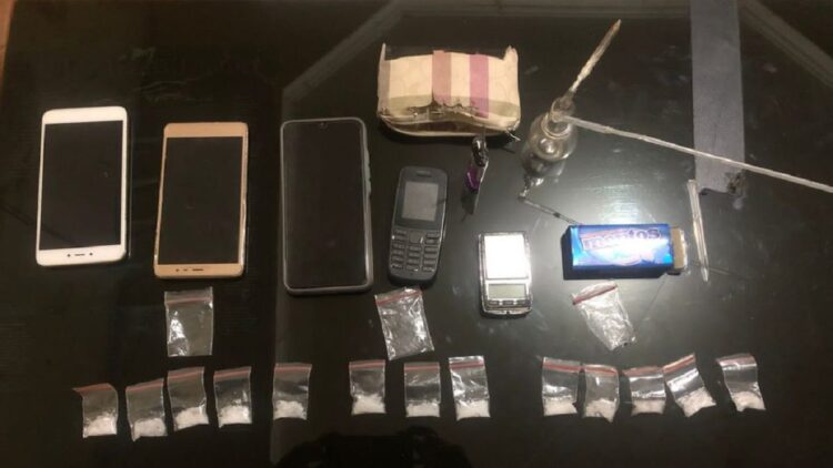 Barang bukti narkoba yang diamankan Polres Bukittinggi dari lima pelaku.