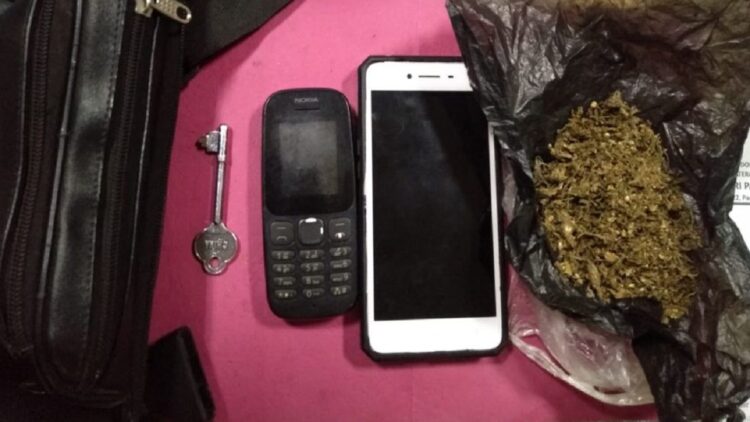 Barang bukti narkoba yang diamankan dari sopir di Padang.
