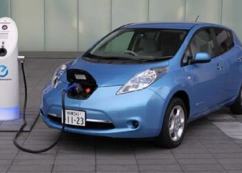 Kejar Target Nol Emisi, Pemerintah Dorong Penggunaan Kendaraan Listrik