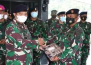 Berhasil Selamatkan Pemancing yang Terapung, Komandan Lantamal Padang Beri Penghargaan Tiga Personel