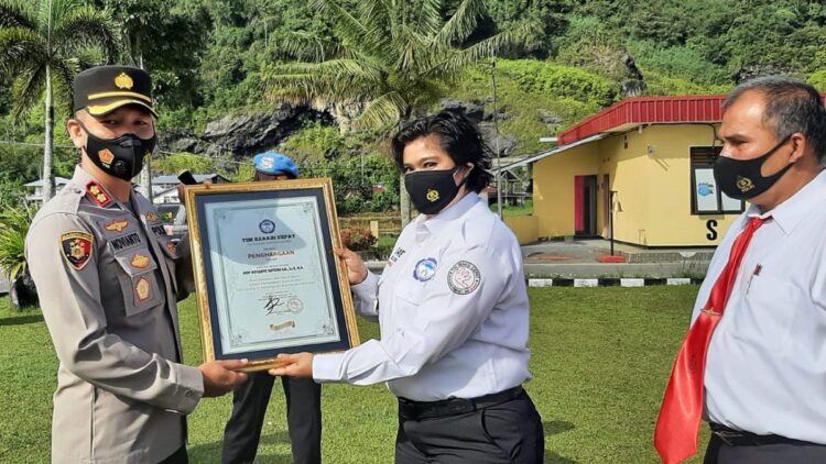 Polres Padang Panjang dapat penghargaan karena cepat tanggap dalam kasus PPA.