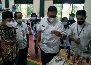 Dilatih di BLK Komunitas, Ibu dan Remaja Putri Kompeten Olah Hasil Buah dan Pengemasannya