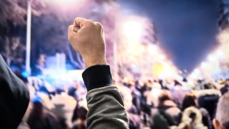 Balas Muslim India, Kelompok Sayap Kanan Rusak Empat Masjid 1 Foto: Ilustrasi kerusuhan. (iStock)