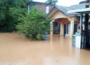 Hujan Deras Guyur Kota Padang, Sejumlah Lokasi Tergenang dan Banjir