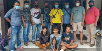 Komplotan Maling Mobil Diciduk di Bukittinggi, Seorang Ditembak 8 Komplotan Maling Mobil Diciduk di Bukittinggi, Seorang Ditembak