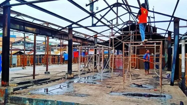 Pembangunan kembali Pasar Bawah. (ist)