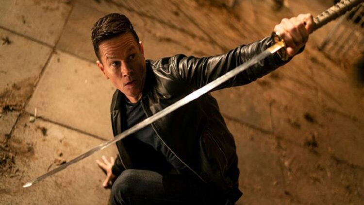 Aksi Mark Wahlberg dalam fim Infinite. (net)