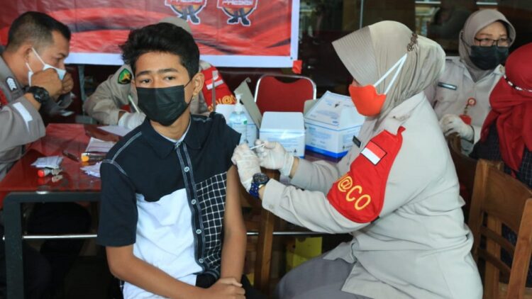 Vaksin presisi Polda Sumbar di SPR.