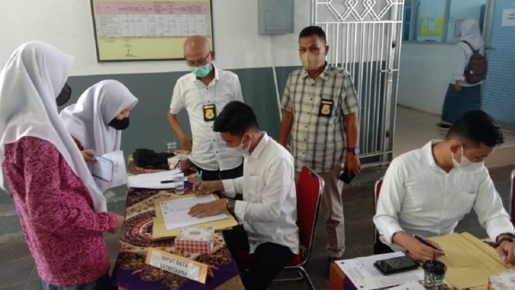 Vaksinasi Satreskrim Polresta Padang.