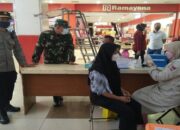 Keren! Polsek Padang Barat Gelar Vaksinasi di Plaza Andalas