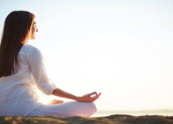 Meditasi dapat meningkatkan daya ingat. (net)