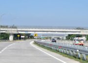 Menhub Tegaskan Angkutan Barang Dilarang Masuk Tol hingga 4 Januari 2026