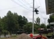 Bangunan Warga Porak-Poranda Akibat Helikopter Terbang Rendah Viral