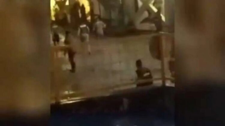 Brimob ngamuk. Sumber: viva.co.id