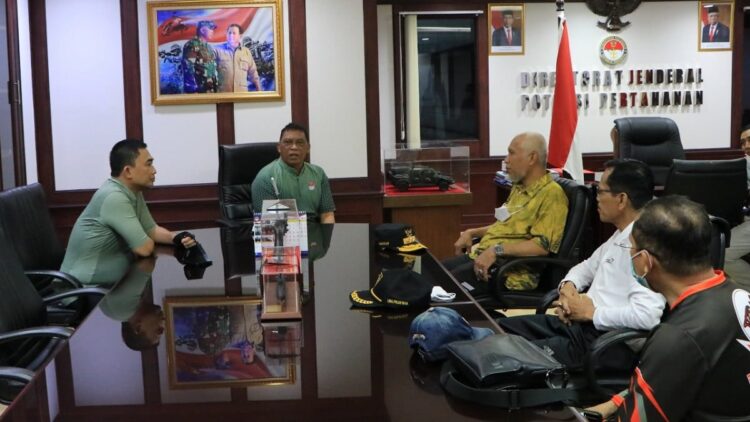 Gubernur Mahyeldi dan Dirjen Potensi Pertahanan.