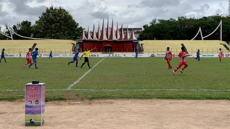 Liga 3 Sumbar 2021: Sarangkan Tiga Gol, PSP Kubur Mimpi PSBS 1 Laga lanjutan 8 besar Liga 3 Sumbar antara PSP dan PSBS di Stadion Haji Agus Salim Padang.