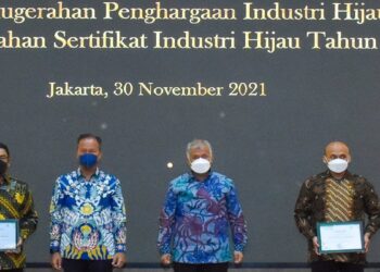 Menperin: Penghargaan Industri Hijau Adalah Apresiasi untuk Semen Padang 6 Berlaku Tiga Tahun, Semen Padang Dapat Sertifikat Industri Hijau oleh Kemenperin