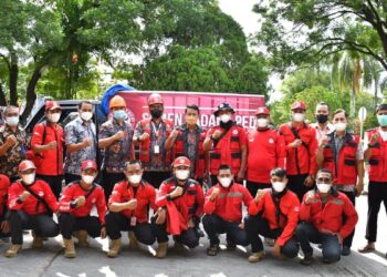 Banjir dan Longsor di Pasbar, Semen Padang Kirim Sembako dan Relawan TRC