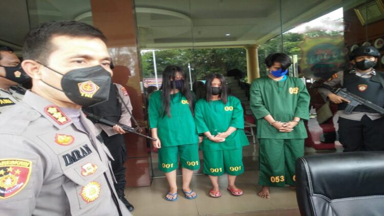 Ketiga pelaku yang terlibat dalam perampokan bos elpiji di Kuranji Kota Padang. (IST)