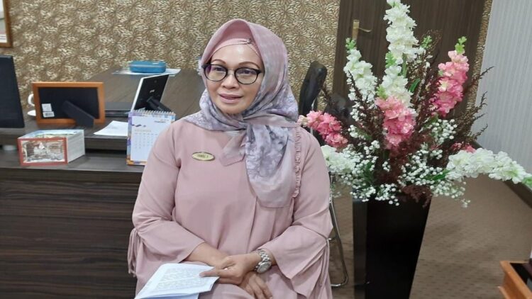 Kepala DPMPTSP Padang Corri Saidan. (Humas Pemko Padang)