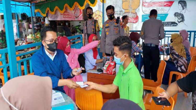 Ilustrasi vaksinasi. (IST)