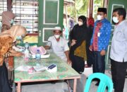 Semen Padang Serahkan Bantuan Pendidikan dan Pengobatan Gratis untuk Warga Dumai