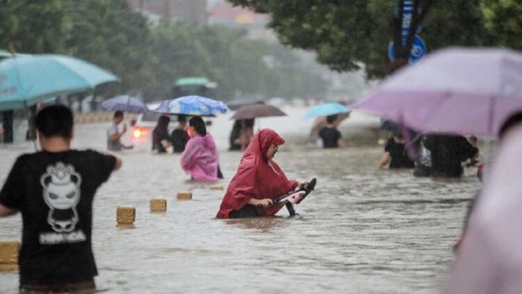 Ilustrasi banjir. (AFP Photo)