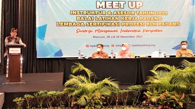 Meet up instruktur dan Asessor di wilayah lingkup BLK  Padang.