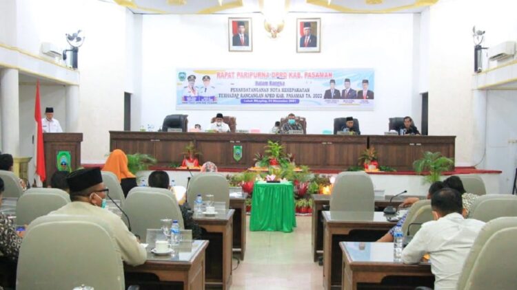 Lewati Sidang Alot, APBD Pasaman Ketok Palu di Angka Rp1,08 Triliun 1 Rapat paripurna DPRD Pasaman.