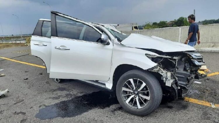 Mobil diduga bawa artis Vanessa Angel kecelakaan di Nganjuk, Jatim. (Foto: Polda Jawa Timur)