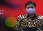 Tren Kasus Terus Menurun, PPKM Luar Jawa-Bali Dilanjutkan Hingga 23 Desember 2021