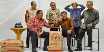 Banjir Prestasi, Ini Beragam Penghargaan yang Diraih PT Semen Padang Tahun 2021 13 Banjir Prestasi, Ini Beragam Penghargaan yang Diraih PT Semen Padang Tahun 2021