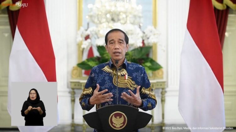Presiden Jokowi dalam sambutannya pada Peringatan Hari Disabilitas Internasional, Jumat (03/12/2021), secara virtual. (Sumber: Tangkapan Layar)