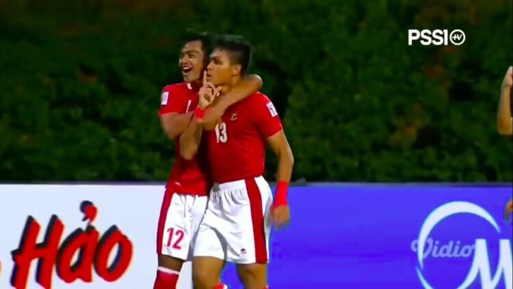 Selebrasi Rahmat Irianto usai mencetak gol pertama untuk Timnas Indonesia. (tangkapan layar)
