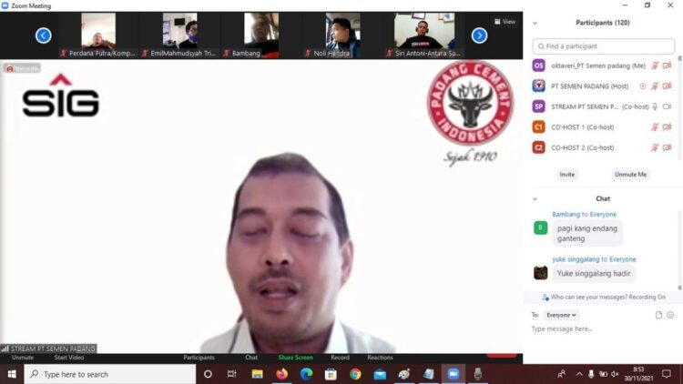 Gathering Semen Padang, Dirkeu Semen Padang: Media Punya Peran Penting 1 Direktur Keuangan PT Semen Padang Tubagus Muhammad Dharury.