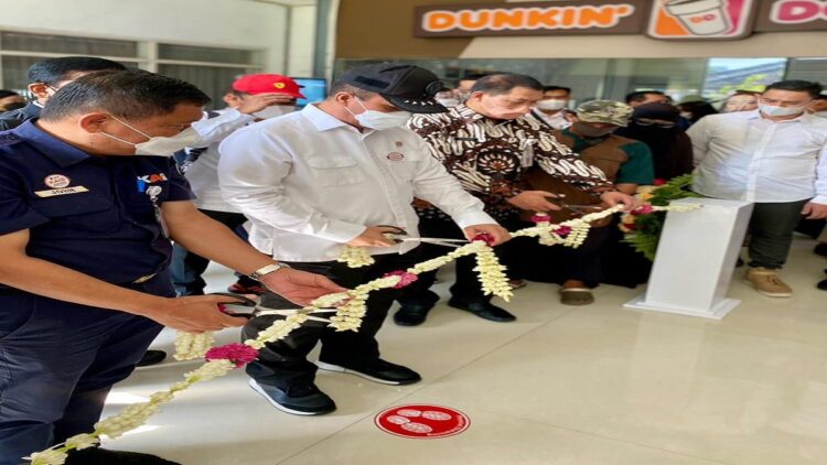 Peresmian Warung NKRI yang dibuat oleh BNPT dan PT KAI di Stasiun Solo Balapan, Surakarta. (IST)