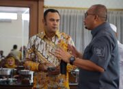 Tertarik dengan Jali-jali UMKM Sijunjung, Andre Rosiade Siap Fasilitasi jadi Anak Asuh BUMN