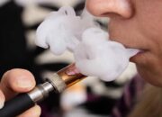 Ingat! Ini Tujuh Bahaya Rokok Elektrik yang Mengintai Pemakainya