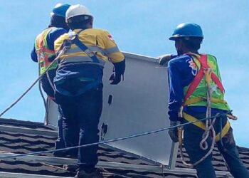 PT Semen Padang Bangun PLTS untuk Dorong Efisiensi Energi dan Pemanfaatan Energi Terbarukan