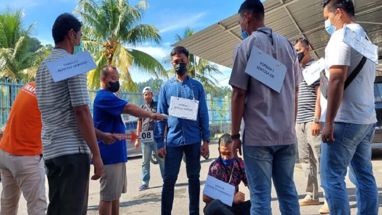 Rekonstruksi kasus pembunuhan di Pampangan.