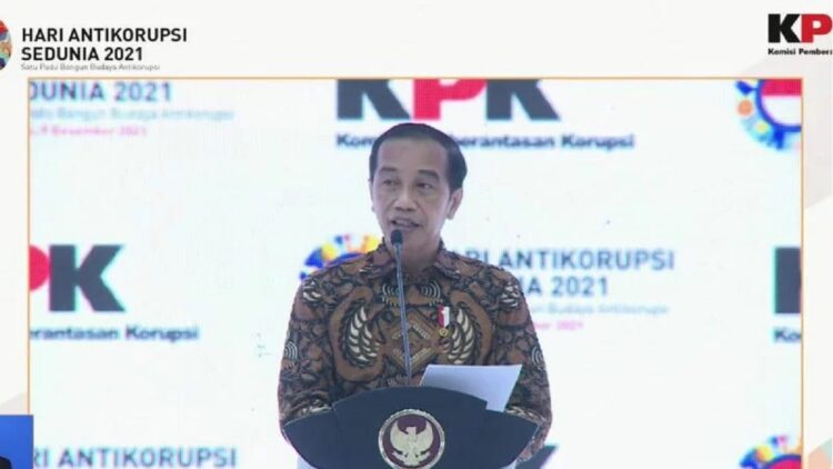 IPK Berada di Urutan Bawah, Jokowi Sebut Pemberantasan Korupsi di Indonesia masih Belum Baik 1 Tangkap layar Presiden Jokowi menyampaikan sambutan dalam Peringatan Hari Anti Korupsi Sedunia (Hakordia) di Gedung KPK Jakarta, Kamis (9/12/2021). (ANTARA/Desca Lidya Natalia)