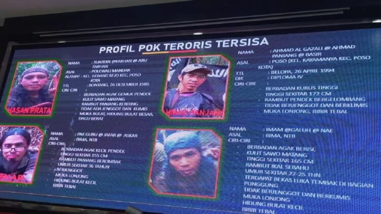 Dokumentasi empat anggota MIT Poso yang masuk dalam daftar pencarian. ANTARA/Kristina Natalia